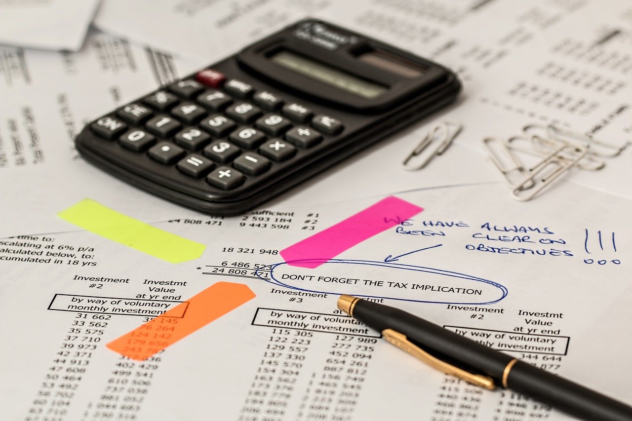 Can I transfer my travel insurance if my plans change?
